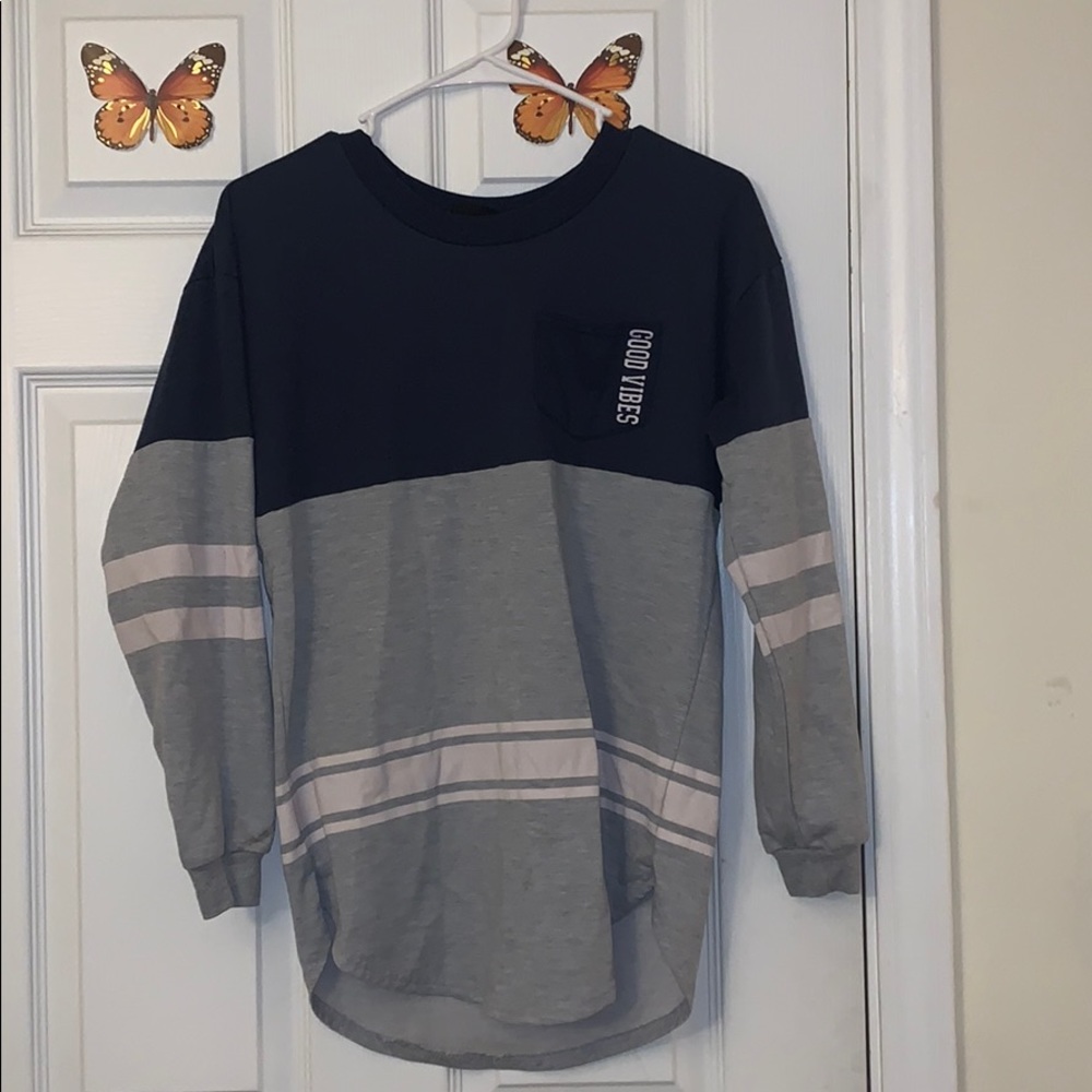 GOOD VIBES SWEATER